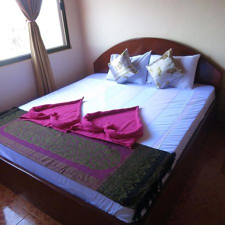 Kampot Guesthouse Bagian luar foto