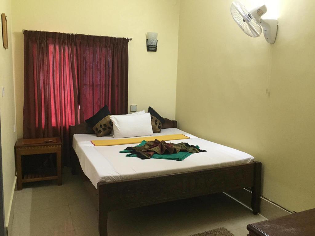 Kampot Guesthouse Bagian luar foto