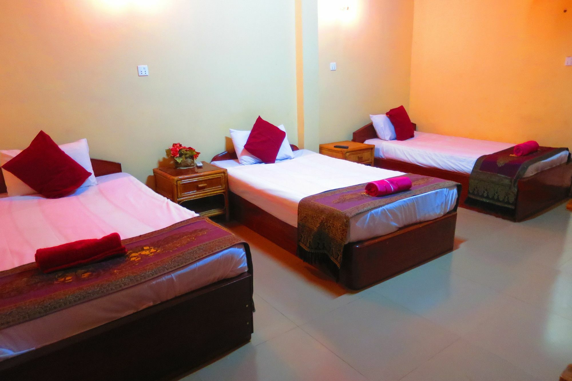 Kampot Guesthouse Bagian luar foto