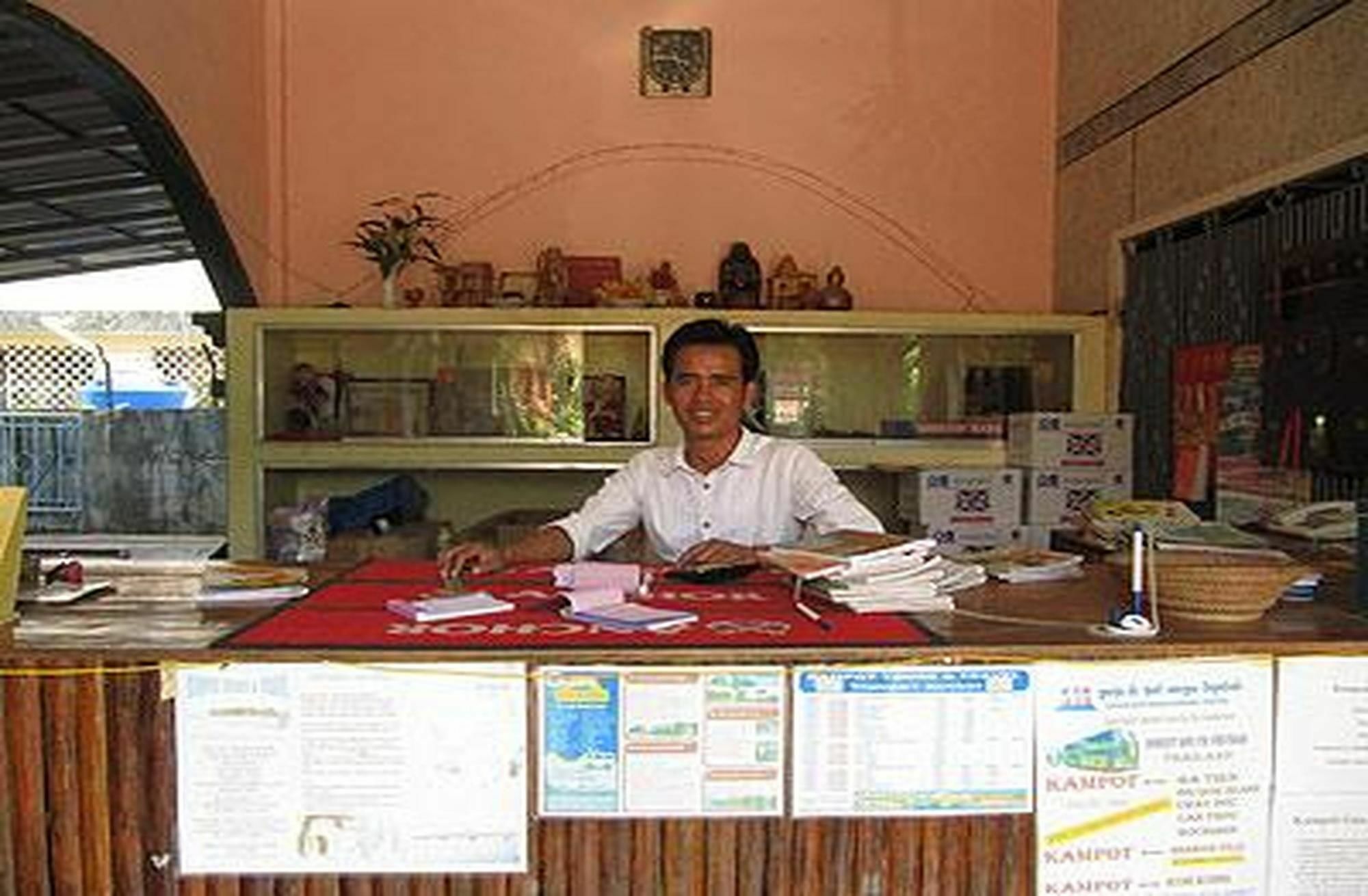 Kampot Guesthouse Bagian luar foto
