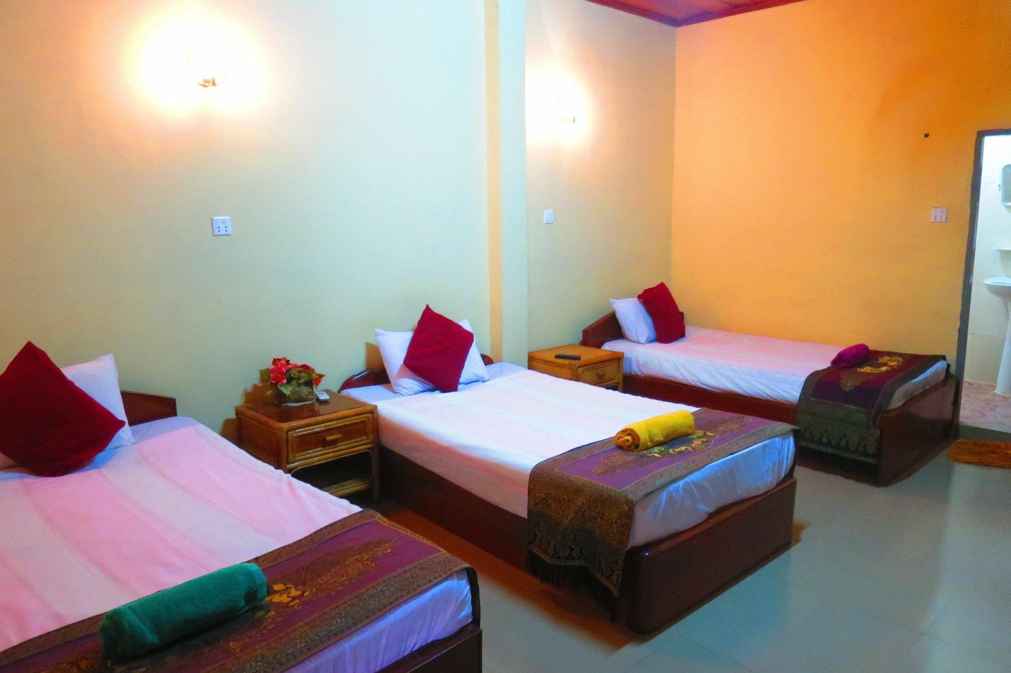 Kampot Guesthouse Bagian luar foto