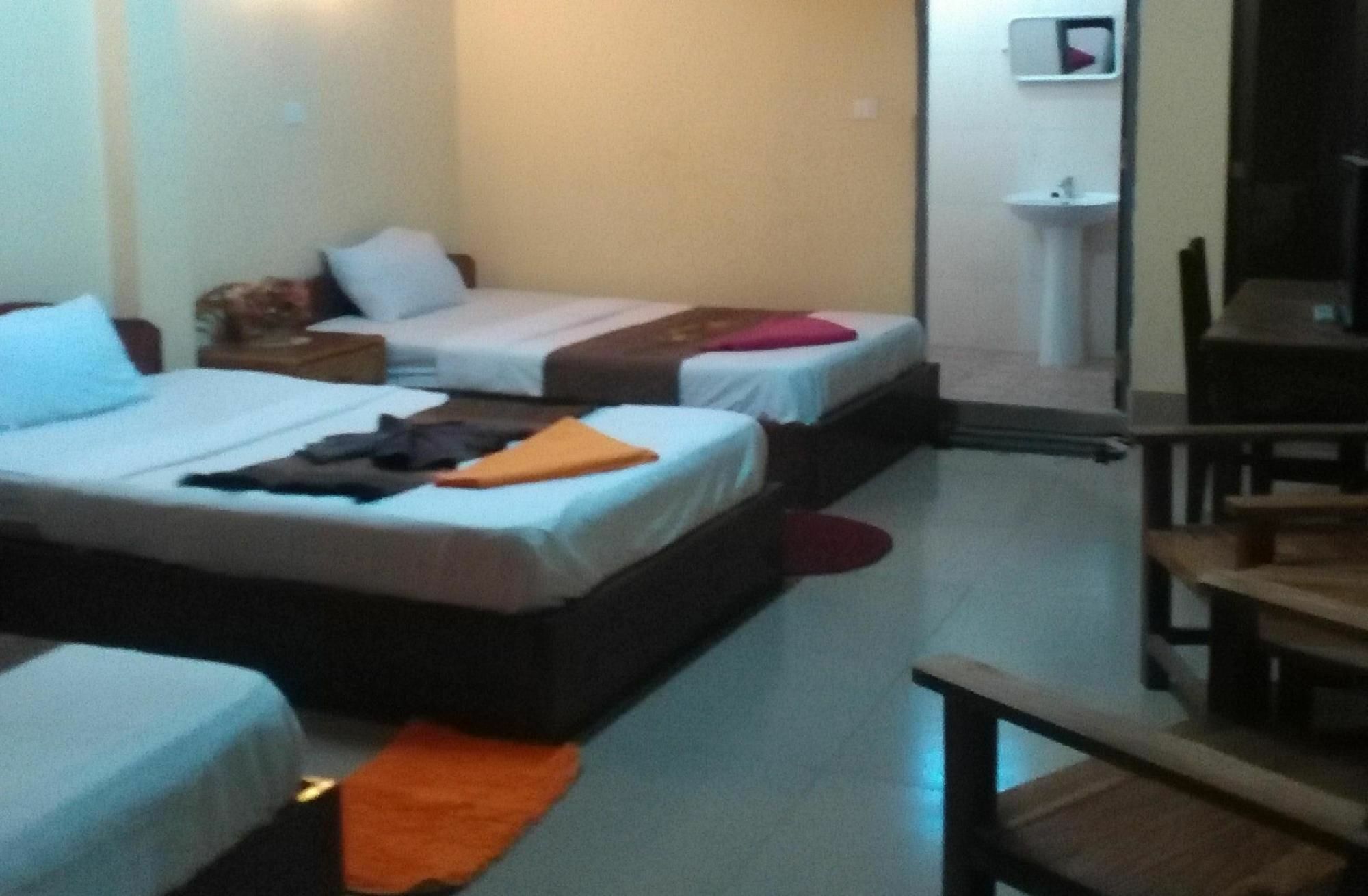 Kampot Guesthouse Bagian luar foto