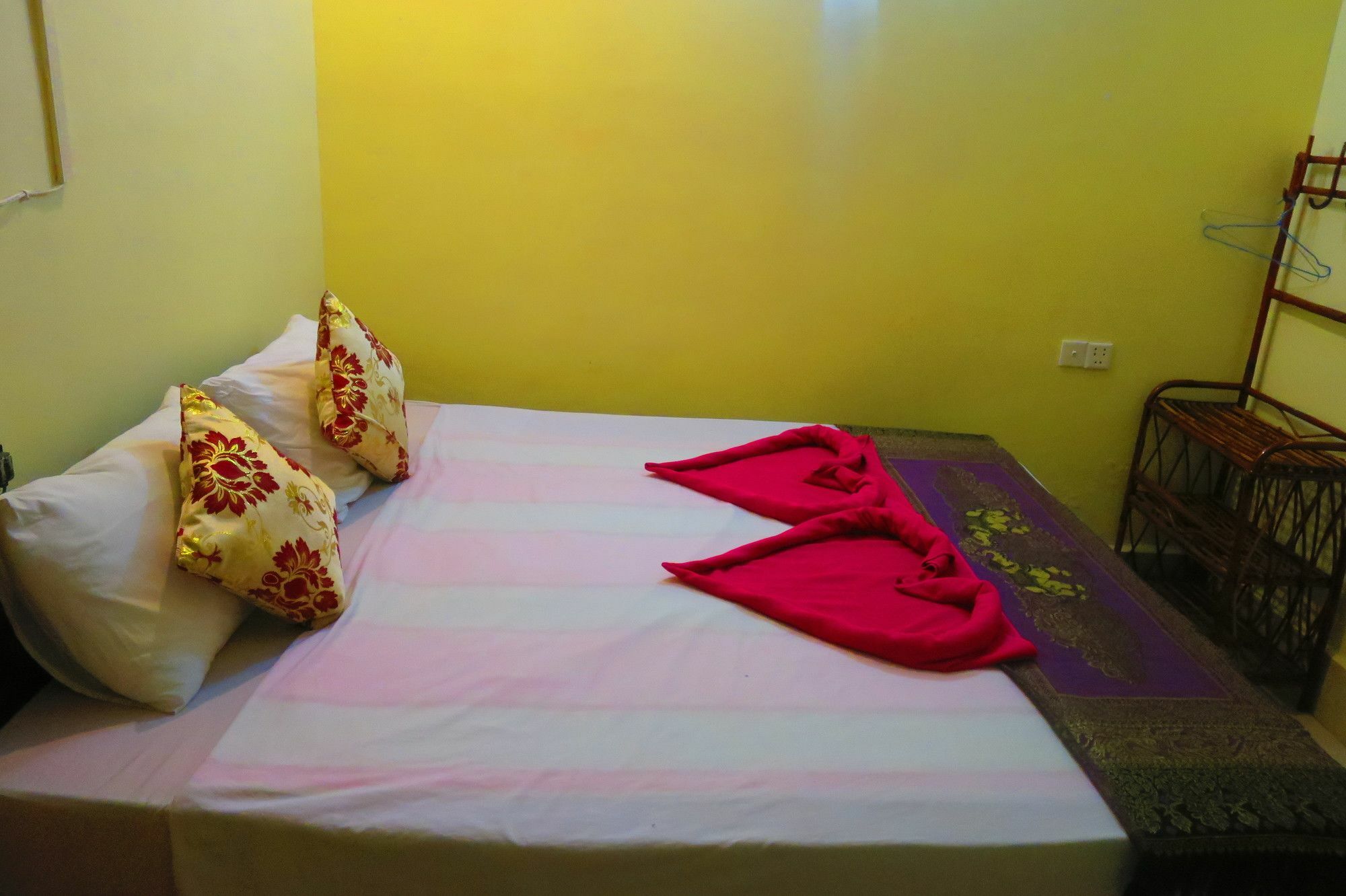 Kampot Guesthouse Bagian luar foto