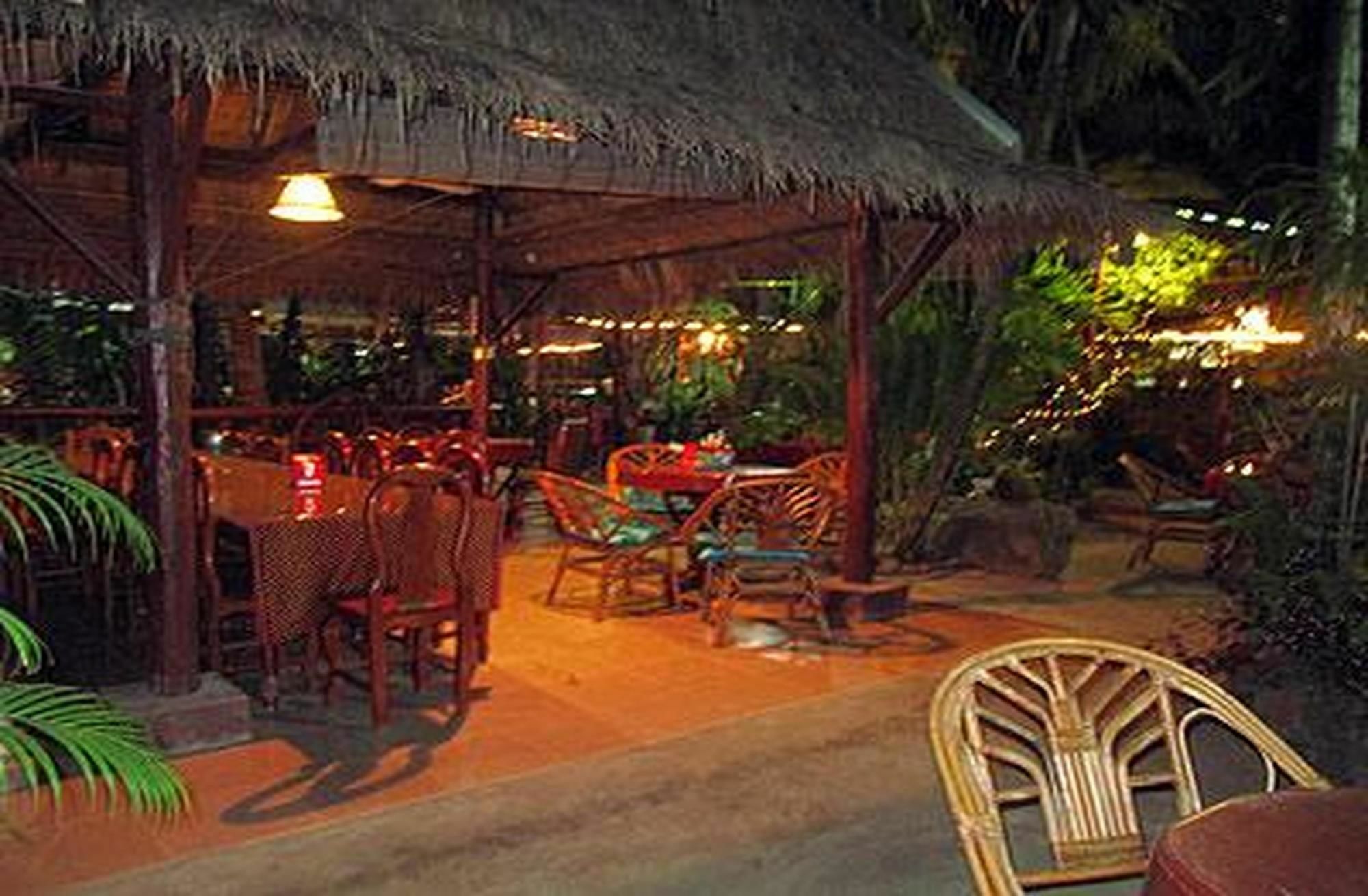 Kampot Guesthouse Bagian luar foto