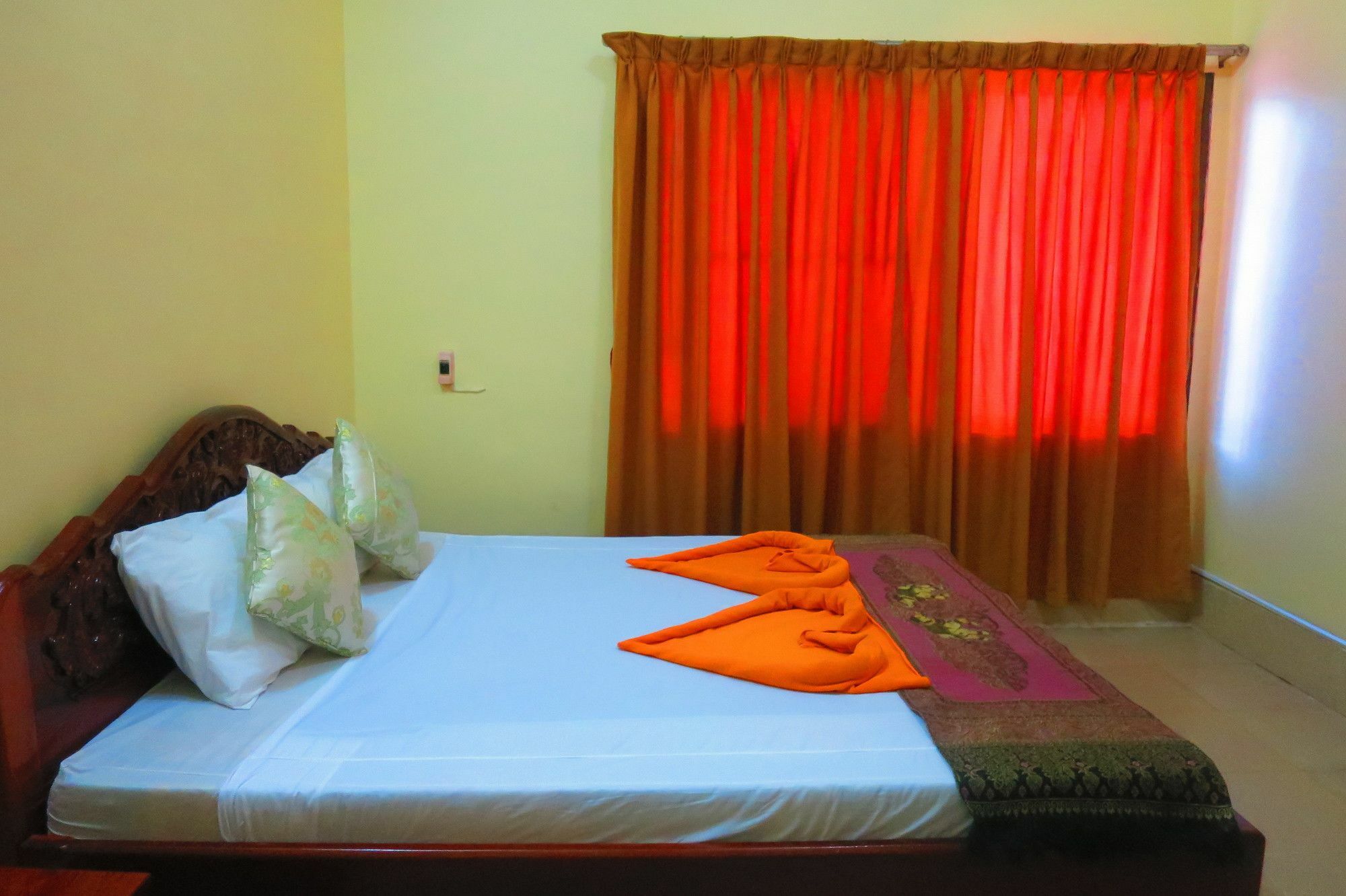 Kampot Guesthouse Bagian luar foto